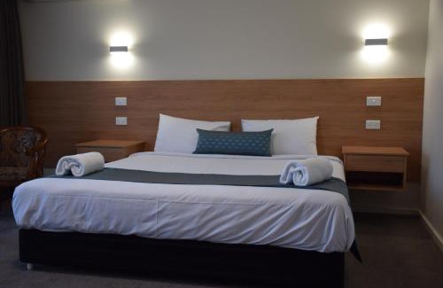 Queanbeyan East Hotel | Rainbow Motel Queanbeyan