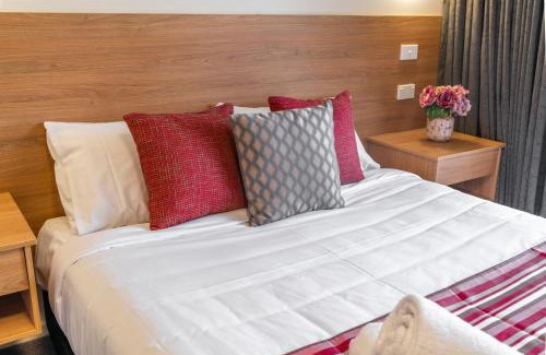 Queanbeyan East Hotel | Rainbow Motel Queanbeyan