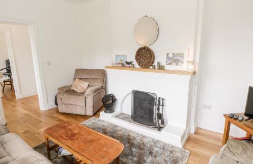 Clifden House | Rainbows End