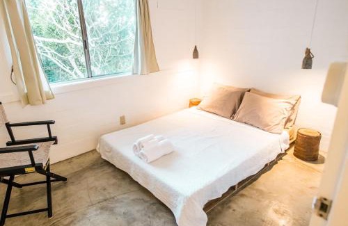Morong House | Rainforest Nest - KAHILOM, SAYA, JIVA Nest with Self-Service Breakfast, Outdoor Dining, Bats!