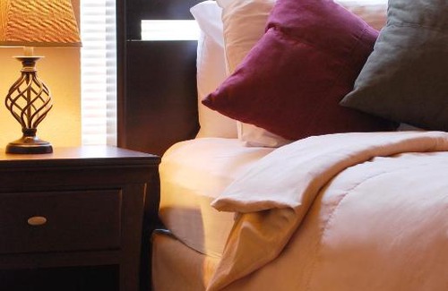 Ahwatukee Foothills Hotel | Raintree at Phoenix South Mountain Preserve