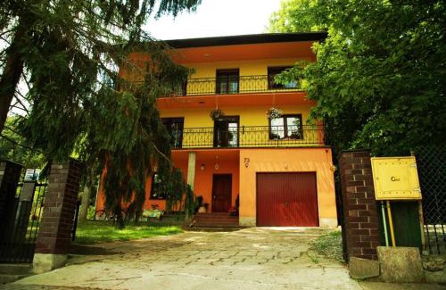 Muszyna Apartment | Raj Muszyna Apartamenty z widokiem na panoramę górską