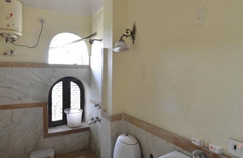 Ballabgarh Hotel | Raja Nahar Singh Palace