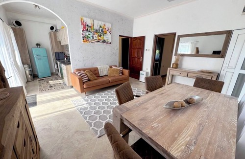 Alsorakos House | Rakos ter 30