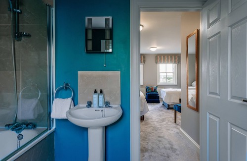 Moira Bed & Breakfast | Ralph's