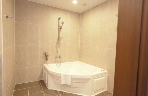 Taebaek Hotel | Ramada by Wyndham Gangwon Taebaek