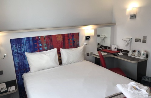 Newport Pagnell Hotel | Ramada by Wyndham Milton Keynes