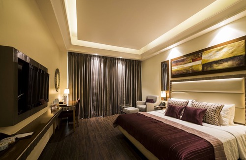 Sushant Lok Hotel | Ramada by Wyndham Gurgaon Central