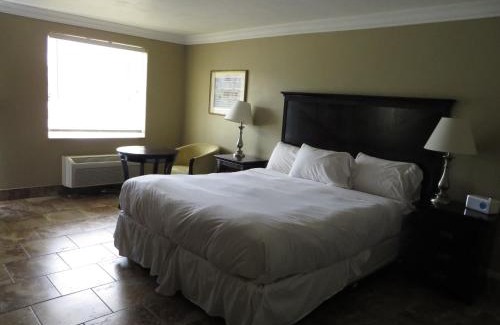 Lake Placid Hotel | Ramada by Wyndham Lake Placid