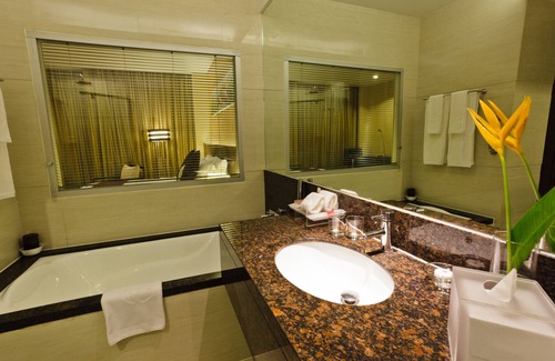 Santa Cruz Hotel | Ramada by Wyndham Manila Central