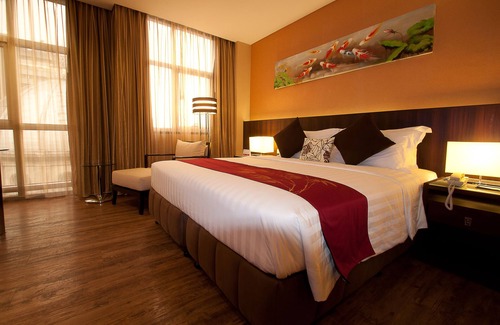 Santa Cruz Hotel | Ramada by Wyndham Manila Central