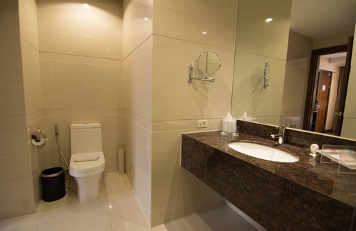 Santa Cruz Hotel | Ramada by Wyndham Manila Central