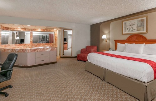 Odessa Hotel | Ramada by Wyndham Odessa Near University of Texas Permian