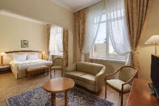 Plovdiv Center Hotel | Ramada by Wyndham Plovdiv Trimontium