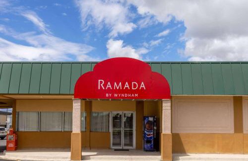 Rome Hotel | Ramada by Wyndham Rome - Verona