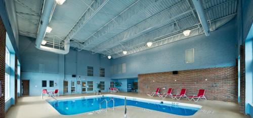 Trenton Hotel | Ramada by Wyndham Trenton
