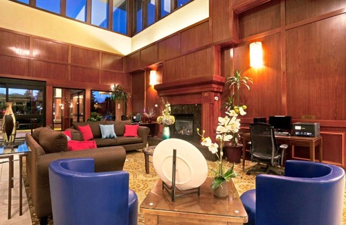 Tukwila Hotel | Ramada by Wyndham Tukwila Southcenter