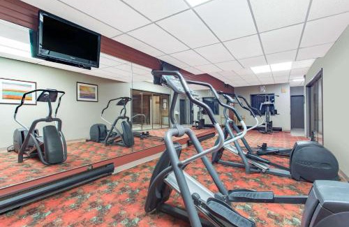 Williams Lake Hotel | Ramada by Wyndham Williams Lake