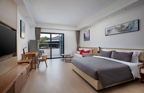 Sanya Hotel | Ramada Encore by Wyndham Jiusuo Downtown