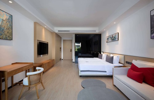 Sanya Hotel | Ramada Encore by Wyndham Jiusuo Downtown