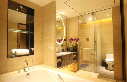 Nanhai Hotel | Ramada Foshan Nanhai