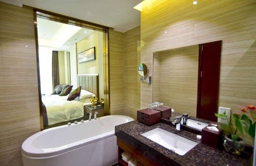 Changsha Hotel | Ramada Plaza by Wyndham Changsha East