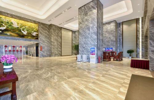 Mong Cai Hotel | Ramada Plaza by Wyndham Dongxing City Center