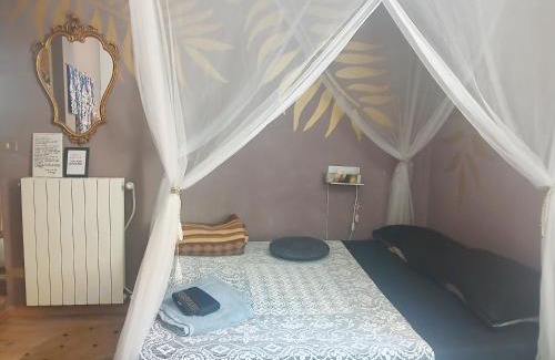 Vernato Apartment | RaMaya casa d'artista 2 THE ROOM