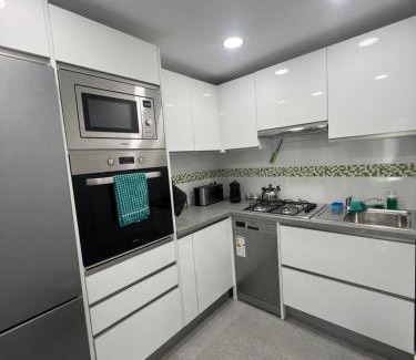 Locaiba Apartment | Rambla Retreats Apartment Verde with a shared hot tub & pool in Rambla de Oria