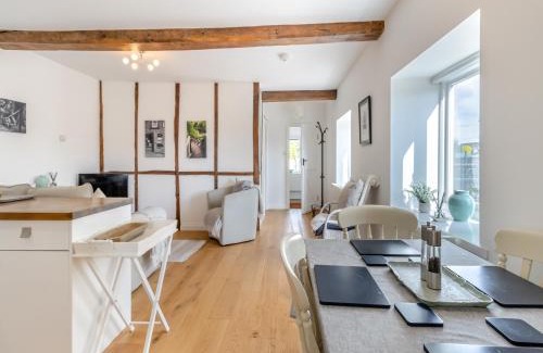 Hereford House | Rambler's Hideaway - Uk45414