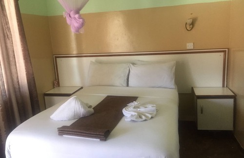 Gumare House | Ramorwa Guest Lodge