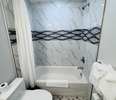 Lumby Hotel | RAMSHORN MOTEL