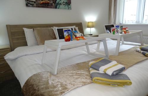 Fishlake Apartment | Ramskir Apartment