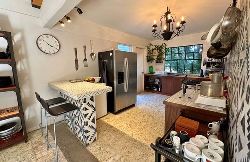 Tepotzotlan House | Ranch Getaway w/Jacuzzi, Basketball & Ping Pong