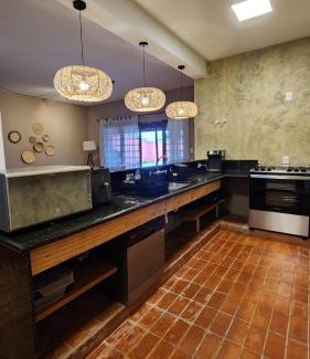 Bariri House | Rancho completo com vista na beira do rio