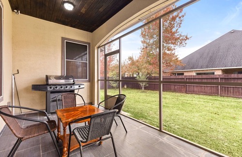 Schertz House | Randolph Central, 1-story, Chef Kitchen