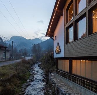 Moeciu de Sus House | Ranger Chalet