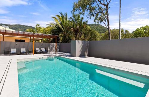 Palm Cove House | Raphari At The Cove - A Stunning Poolside Escape