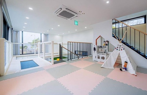 Wanju House | Rapportheim Pool Villa Jeollabuk Wanju