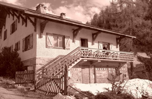 La Roche Ski Chalet | RARE CHALET at the foot of the slopes LA PLAGNE 15 pers.