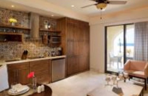 Los Cangrejos II y III Condo | Rare Penthouse at Grand Solmar Rancho San Lucas Available for Thanksgiving Week!