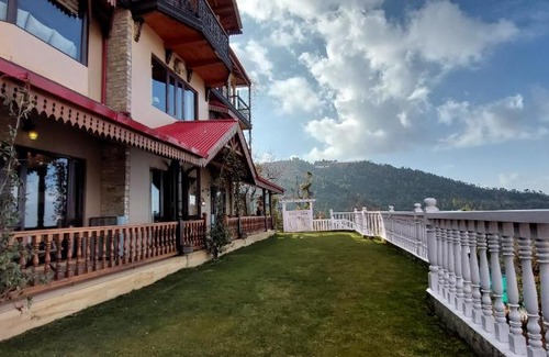 Kaul Villa | Ratananjali, luxury 3BHK mountain villa, Hartola, Mukteshwar