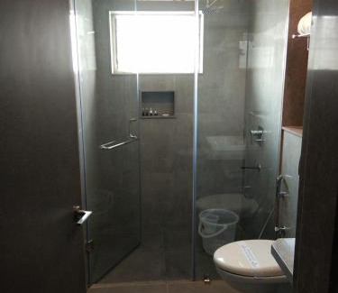 Town Hall Hotel | RATHNA RESIDENCY