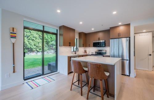 Blueberry Hill House | Ravencrest by Outpost Whistler
