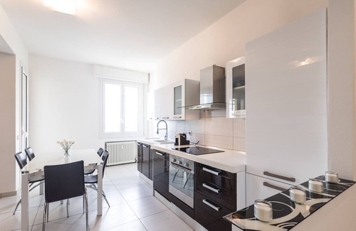 Ravenna Apartment | Ravenna Sky View Apartment