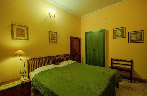 Sindhi Camp Hotel | Rawla Rawatsar