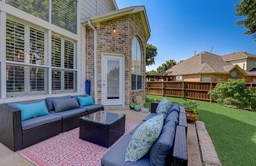 Rowlett House | Ray Hubbard Retreat