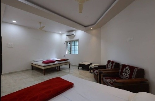 Chandrapur Hotel | RAYBA RESORT