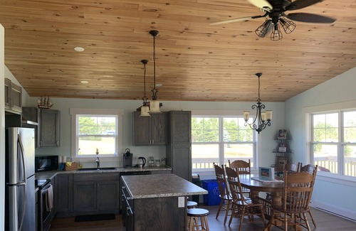 Found Mills Cottage | Rayner's Riverview Cottage - Sharing a piece of our island with you!
