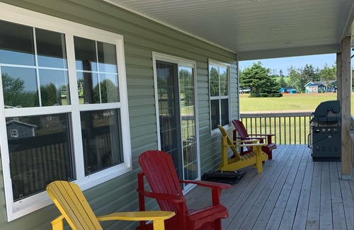 Found Mills Cottage | Rayner's Riverview Cottage - Sharing a piece of our island with you!